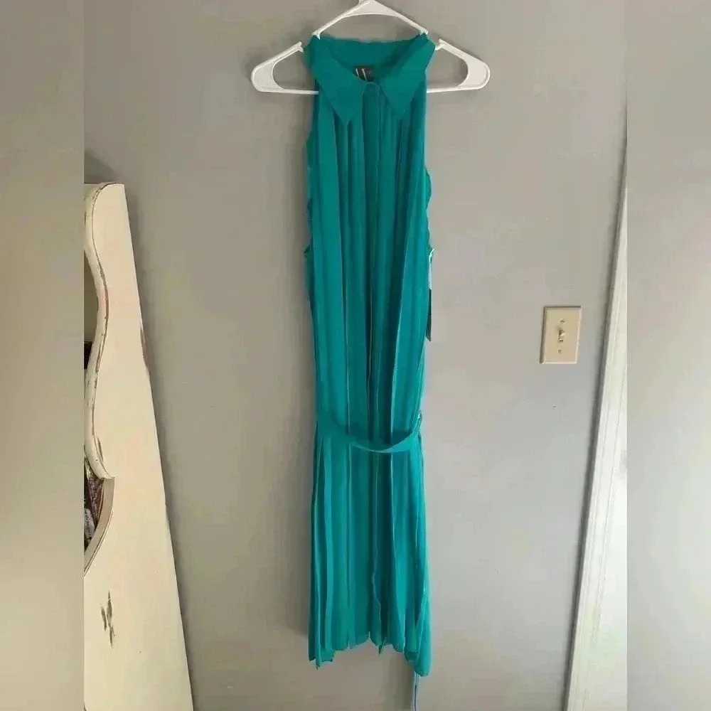 Woman’s Worthington Teal Pleated Sleeveless Chiffon Flowy Wedding Guest Dress